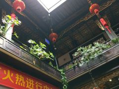 门面-蔼若春.传承三十年云南菜(金碧公园店)