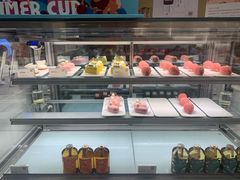 面包甜点陈列柜-奈雪的茶(华侨城创意园店)