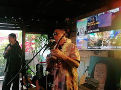 -拖板鞋咖啡旅行酒店(春熙路地铁站店)