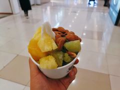 -三佰瑞冻酸奶(凯德MALL店)