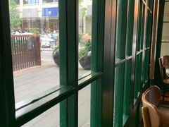 -星巴克(武康路店)