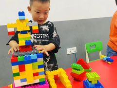 -童程童美·信息学竞赛·乐高机器人编程(龙华校区)