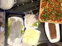 -热火朝天鲜切牛肉火锅(南强街巷店)