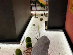 -花和寿喜烧·三文鱼自助专门店(光屿城店)
