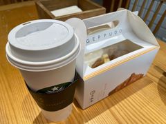 -星巴克臻选(成都太古里店)