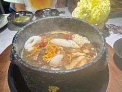 -芸山季·云南山珍菌火锅(人民广场来福士店)