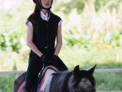 -重庆和泰马术俱乐部