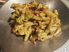 -卢大鲜鱼头捞饭(美利广场店)