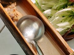 -刘姐啤酒鱼民族演艺餐厅(西街总店)