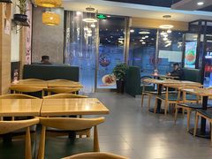 大堂-李先生牛肉面大王(成都东站西广场店)