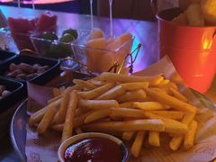 -MARU玛露音乐餐厅(大学路店)