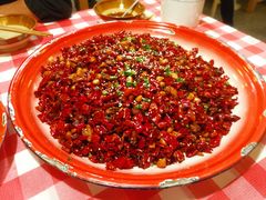 吃不得辣子鸡-思博半步颠小酒馆(梦时代店)