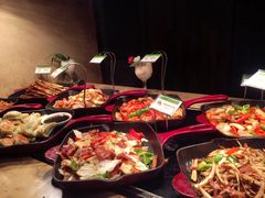 -亚马逊环球美食百汇(新城吾悦广场店)