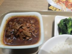 -老乡鸡(融科天地店)