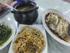 -范饭椰林川湘味海鲜·椰子鸡(三亚湾椰梦长廊店)