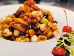 宫保虾球-铜锣湾·有麝自然香(重庆新天地店)