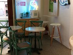-果之满满鲜榨果汁(美罗城店)