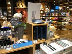 -九木杂物社(恒隆广场店)