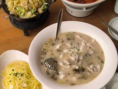 -严记小天府酸菜鱼(西四路店)