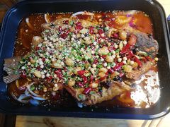 -小小河边鱼(天润城店)