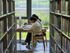 -广州市白云区图书馆