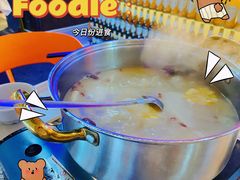 -龙巢盱眙龙虾·鸡煲·烧烤宵夜(坪洲店)