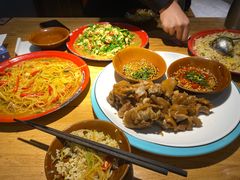 -先启半步颠小酒馆(虹桥龙湖天街店)