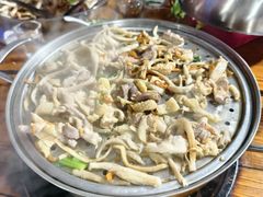 -大眼强五杯鹅·桑拿鸡煲