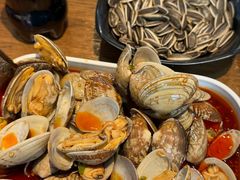 -华府九号海鲜烧烤大排档(龙域店)