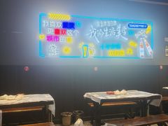-老街烧烤大排档·地道湖北菜·龙虾馆(汉口火车站店)