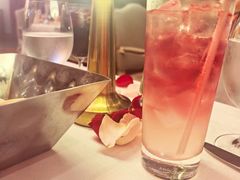 -龙虾酒吧扒房(宁波香格里拉店)
