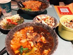 -八月美食小馆(银泰城总店)