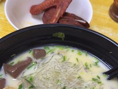 -津津老鸭粉丝馆(正东路店)