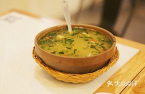 Special Snail Chicken Soup