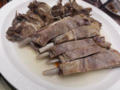 手抓肉-新疆杭州疗养院·富春山庄