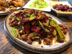 米泉小炒鸡-阿拉木汗餐厅(山大路店)