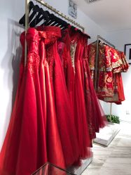 点击看大图 -GRACE KELLY婚纱与礼服(北京店)
