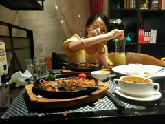 -半秋山西餐厅(巴南万达广场店)