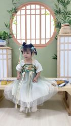 -小熊维尼高端儿童摄影(宝安旗舰店)