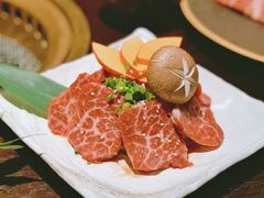 -山川小町·极番烧肉(新地假日广场店)