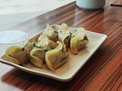 -小姜锅贴(凤凰街店)