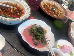 -千百味红餐厅·非遗江西菜(绿地双子塔总店)