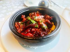 -穹六人间 people 6(岳阳路店)