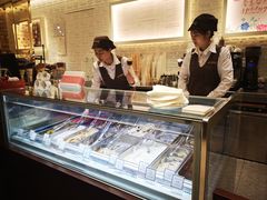 -VENCHI 闻绮(北京国贸商城店)