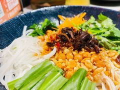 -芸山季·云南野生菌火锅(人民广场来福士店)