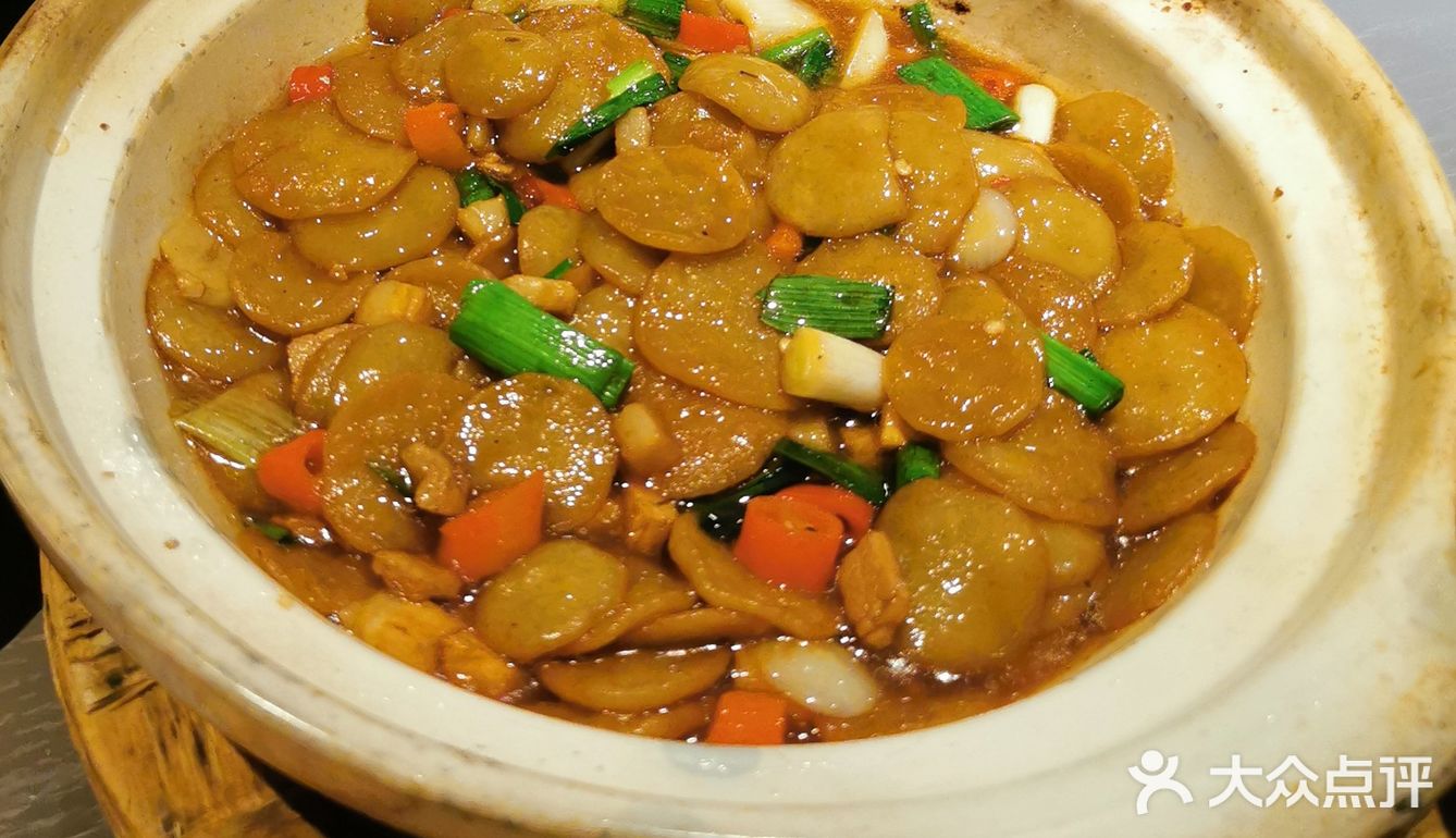 苏北豆饼好吃，味道浓郁，鲜香辣。热热的，下次还来吃