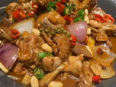 -蜜桃餐厅·伴山(湖滨商业街店)