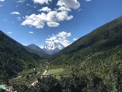 -亚拉雪山风景区