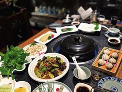 -大匠工房古船木艺术餐厅·猪肚鸡专门店(长白仙岛店)