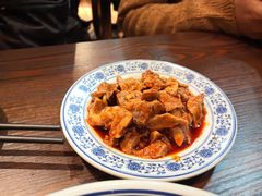 -爆炸头阿姨小四川正宗川味小吃(无任何分店)